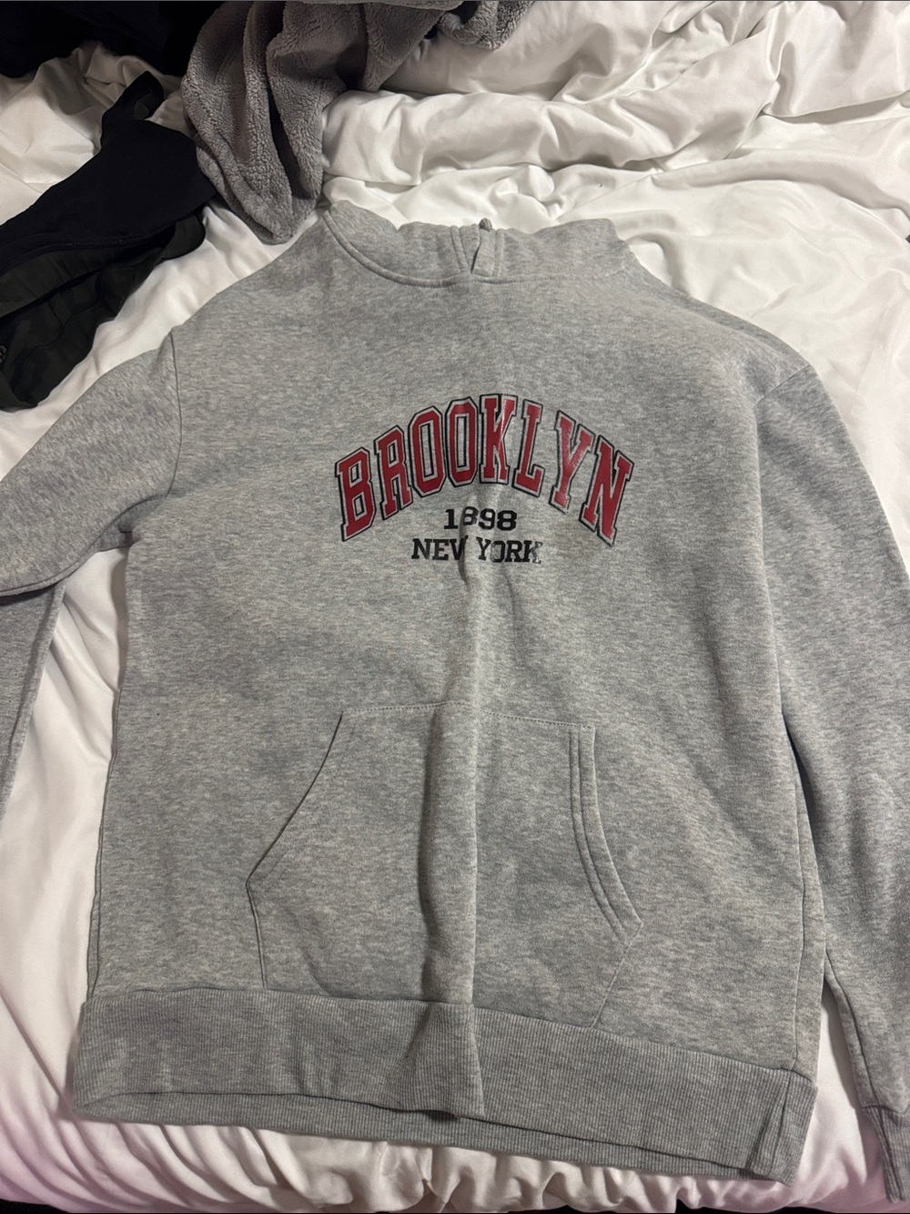 Gray 'Brooklyn New York' Pullover Hoodie